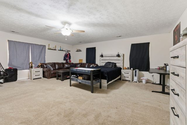 126 Coal Ridge Lane, Georgetown, KY 40324