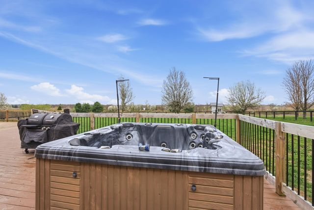 126 Coal Ridge Lane, Georgetown, KY 40324