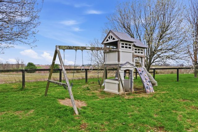 126 Coal Ridge Lane, Georgetown, KY 40324