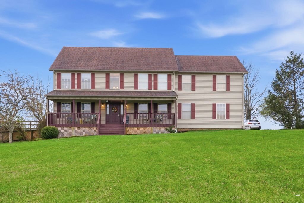 126 Coal Ridge Lane, Georgetown, KY 40324