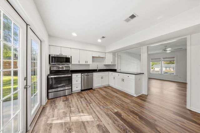 2008 Doomar Drive, Tallahassee, FL 32308