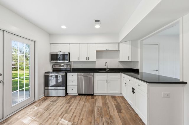 2008 Doomar Drive, Tallahassee, FL 32308