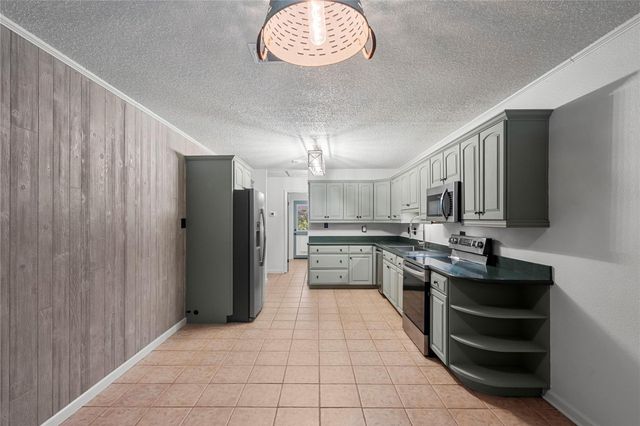 5018 Starboard Lane, Dickinson, TX 77539