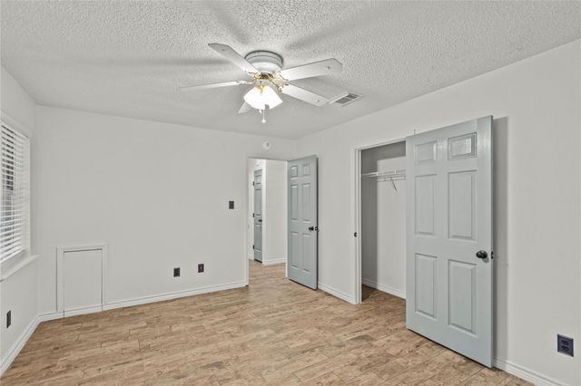 5018 Starboard Lane, Dickinson, TX 77539