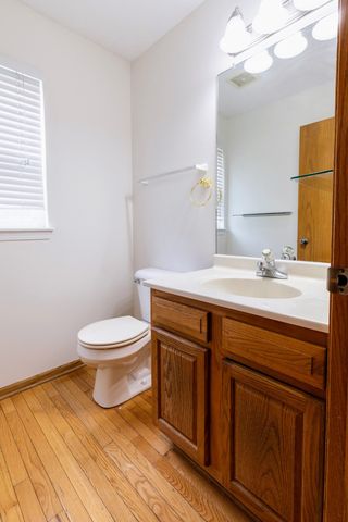 3910 122nd Street, Urbandale, IA 50323