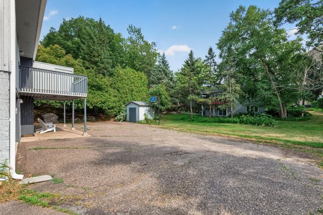 408-410 Cardigan Road, Shoreview, MN 55126