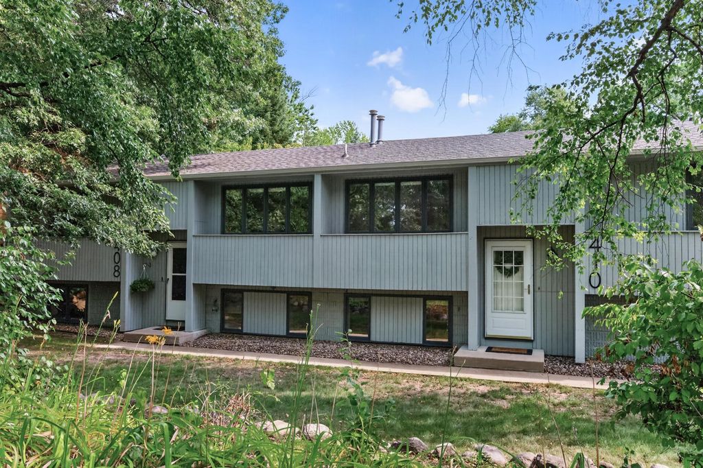 408-410 Cardigan Road, Shoreview, MN 55126 — photo 3