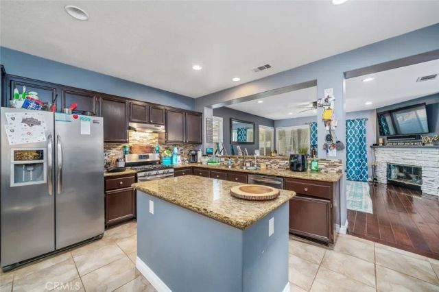 6072 Cedar Creek Road, Eastvale, CA 92880