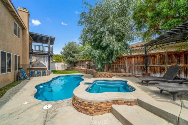 6072 Cedar Creek Road, Eastvale, CA 92880