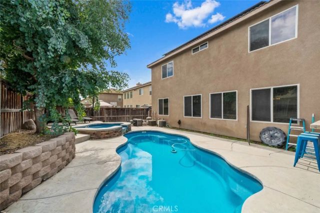 6072 Cedar Creek Road, Eastvale, CA 92880