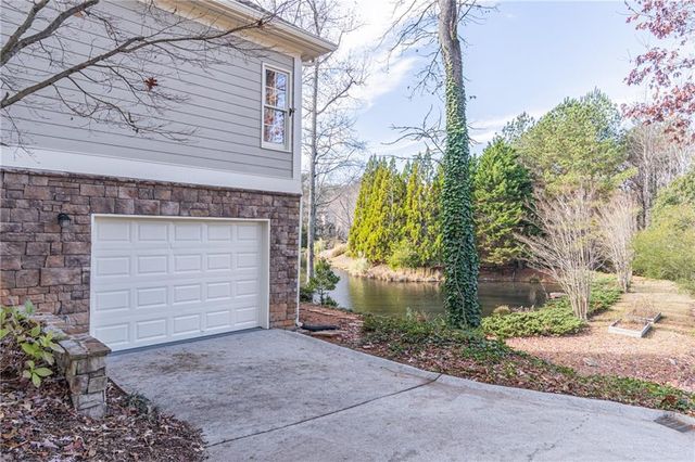 2169 Glenmore Lane, Snellville, GA 30078
