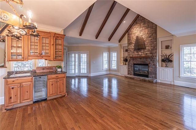 2169 Glenmore Lane, Snellville, GA 30078
