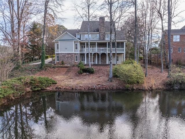 2169 Glenmore Lane, Snellville, GA 30078