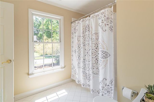 2169 Glenmore Lane, Snellville, GA 30078