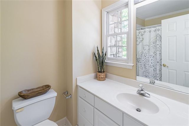 2169 Glenmore Lane, Snellville, GA 30078