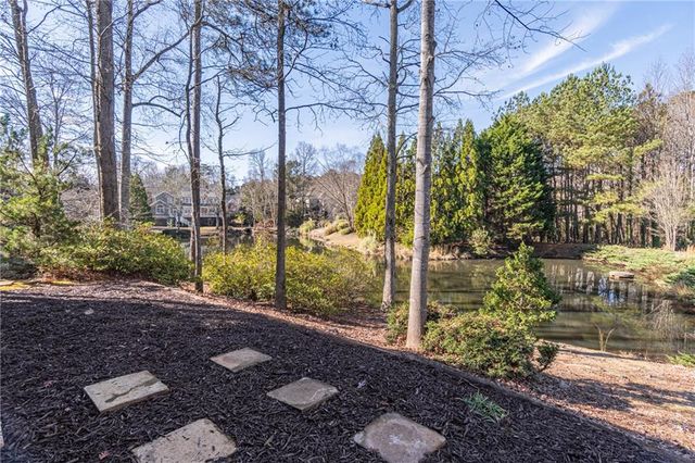 2169 Glenmore Lane, Snellville, GA 30078