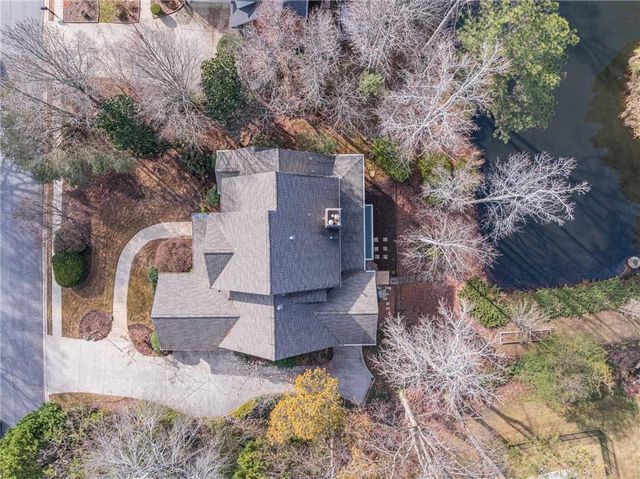 2169 Glenmore Lane, Snellville, GA 30078