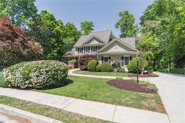 2169 Glenmore Lane, Snellville, GA 30078