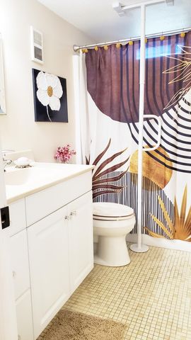 2515 NE 1st Court 209, Boynton Beach, FL 33435