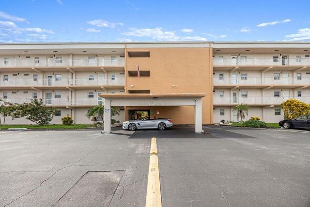 2515 NE 1st Court 209, Boynton Beach, FL 33435