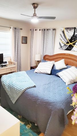 2515 NE 1st Court 209, Boynton Beach, FL 33435