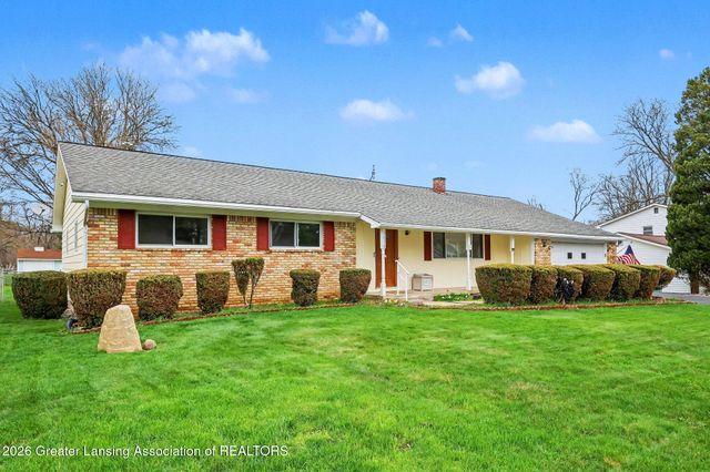 3678 Trianon Trail, Holt, MI 48842