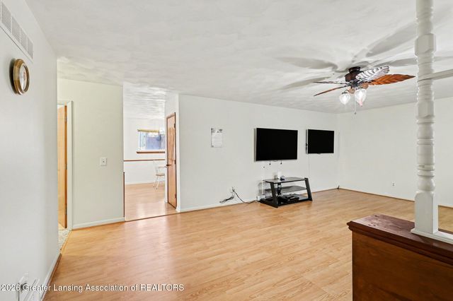 3678 Trianon Trail, Holt, MI 48842
