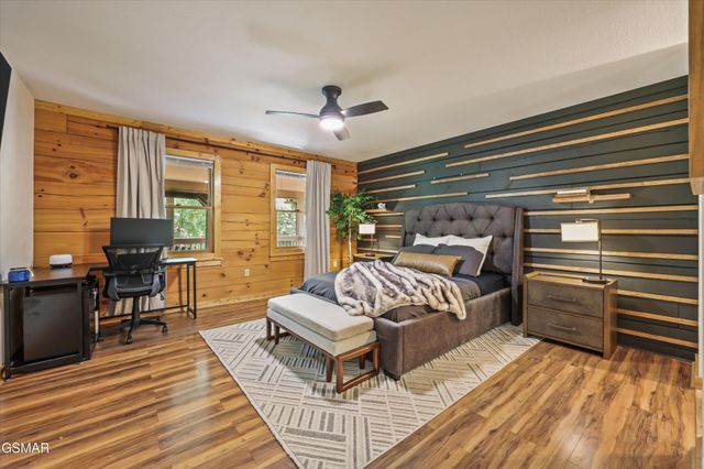 288 Panther Creek Road, Sevierville, TN 37876
