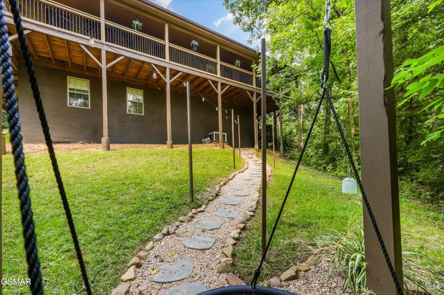 288 Panther Creek Road, Sevierville, TN 37876