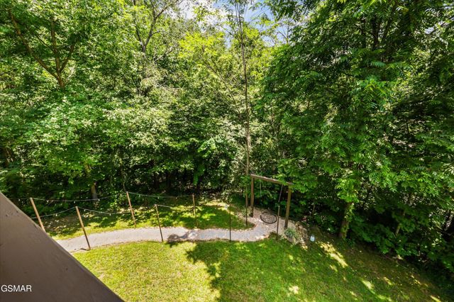288 Panther Creek Road, Sevierville, TN 37876