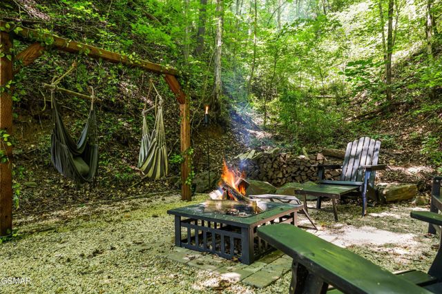 288 Panther Creek Road, Sevierville, TN 37876