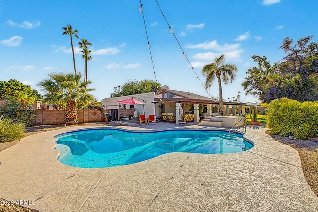 7532 W VILLA THERESA Drive, Glendale, AZ 85308