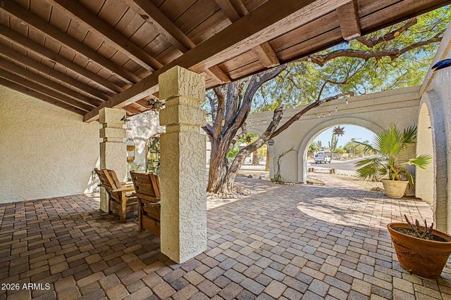 7532 W VILLA THERESA Drive, Glendale, AZ 85308