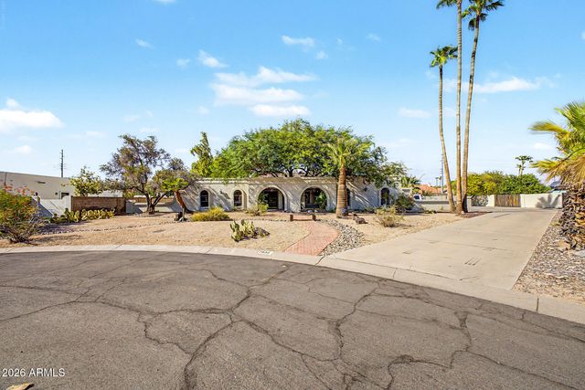 7532 W VILLA THERESA Drive, Glendale, AZ 85308
