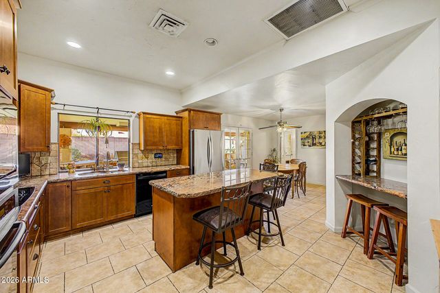 7532 W VILLA THERESA Drive, Glendale, AZ 85308