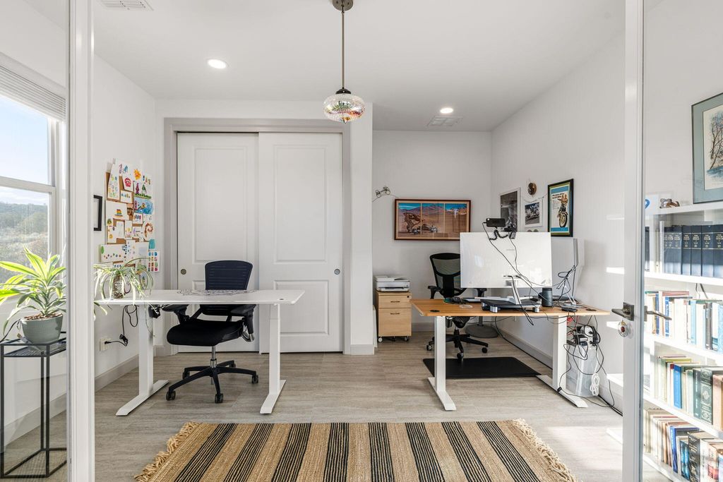 Image 18 of property listing at 5731 Venada Court NE, Rio Rancho, NM 87144