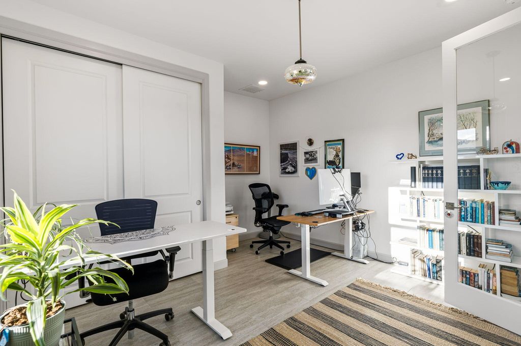 Image 20 of property listing at 5731 Venada Court NE, Rio Rancho, NM 87144