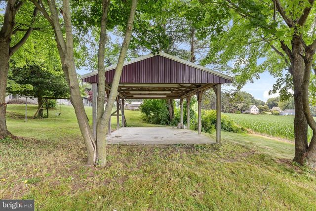 1230 ORCHARD RD, Lititz, PA 17543