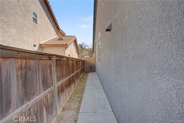 172 Goldenrod Avenue, Perris, CA 92570