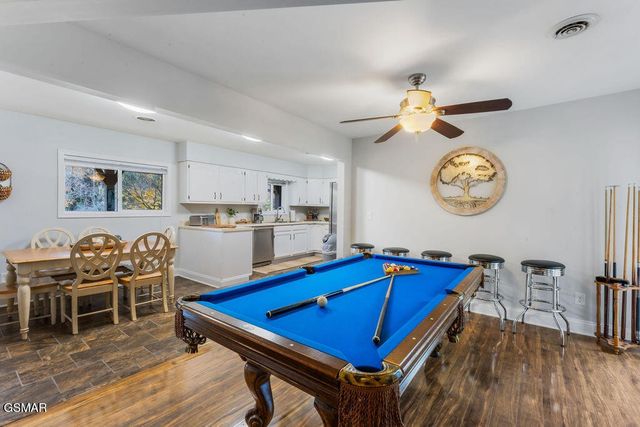 560 Buckhorn Road, Gatlinburg, TN 37738