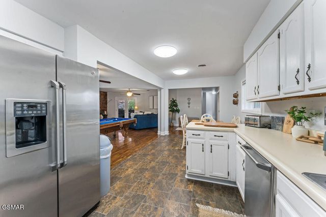 560 Buckhorn Road, Gatlinburg, TN 37738