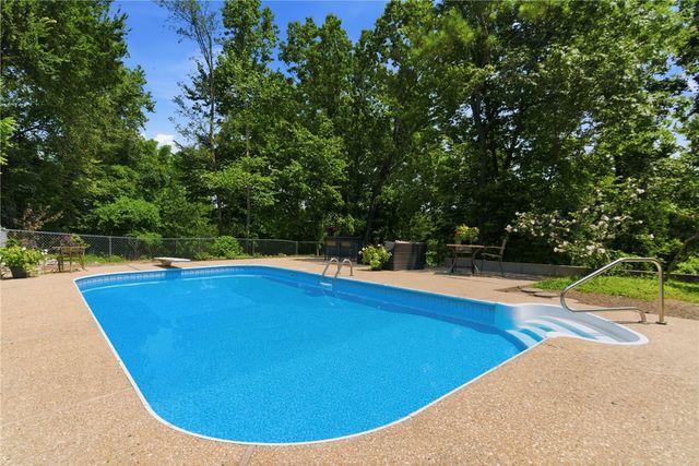 17341 W Highway 102, Decatur, AR 72722