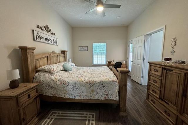 6107 W 1ST MNR, Palatka, FL 32177