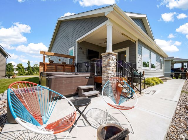 9309 Bellflower Lane, Norwalk, IA 50211