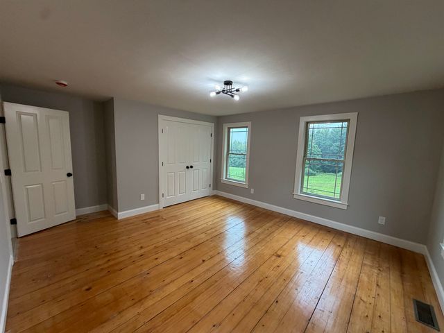 129 Old Dublin Road, Peterborough, NH 03458