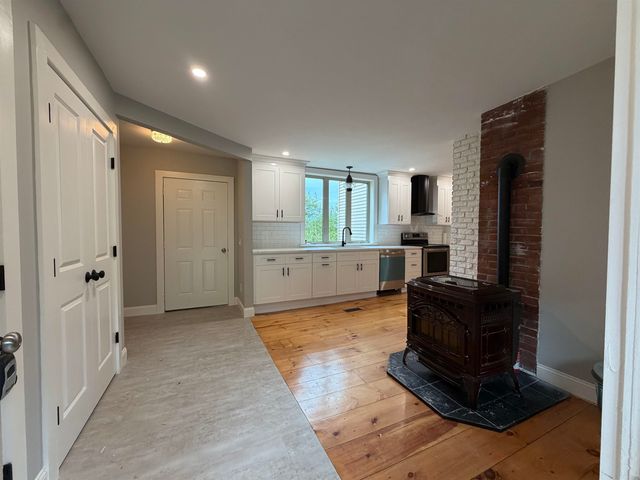 129 Old Dublin Road, Peterborough, NH 03458