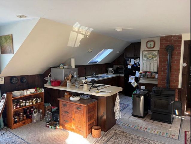 129 Old Dublin Road, Peterborough, NH 03458