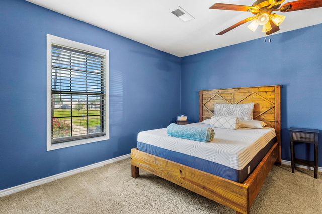 536 Weavers Cove, Livingston, TX 77351