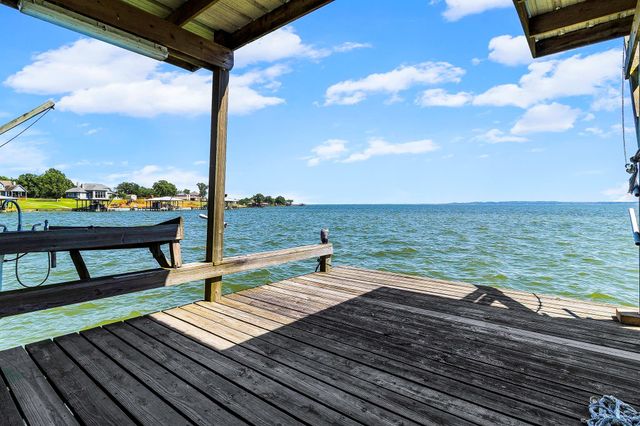 536 Weavers Cove, Livingston, TX 77351