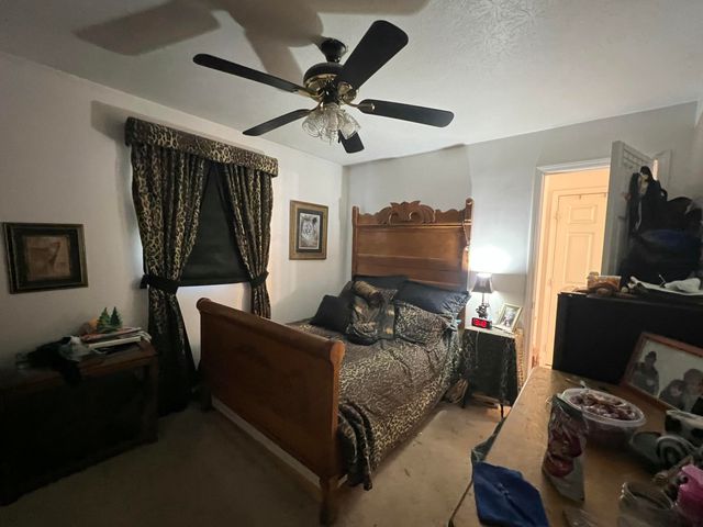 300 E Langdon Road, Science Hill, KY 42553